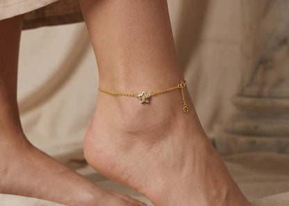 Fußkette Erbse 1,8mm mit Sternen | 585 Gold